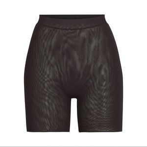 SKIMS Mesh Summer Short